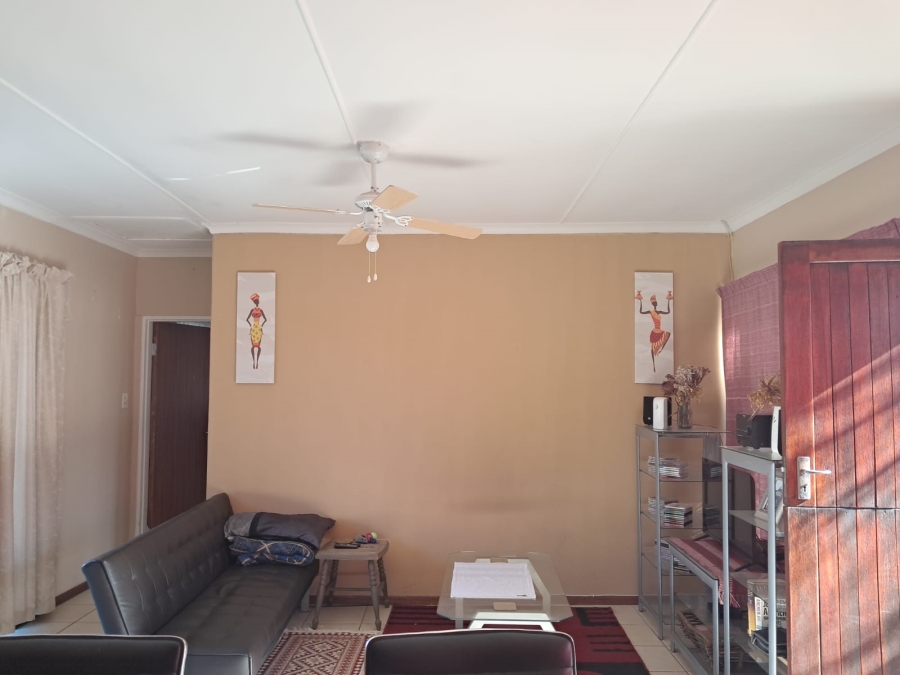 To Let 2 Bedroom Property for Rent in Noorsekloof Eastern Cape